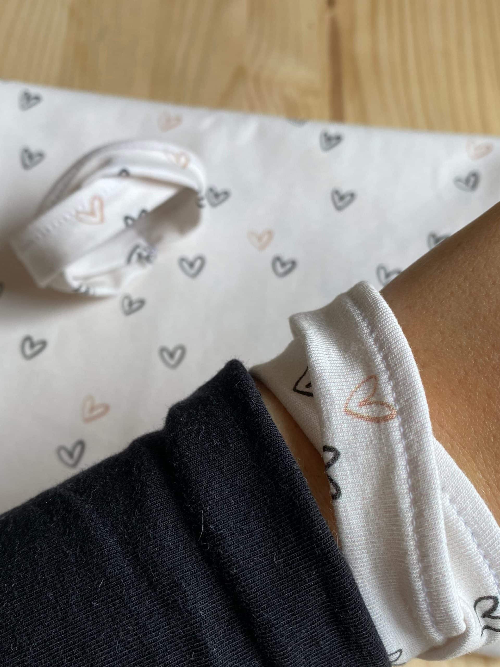 Familienarmband 2er Set Kleine Herzen – Bild 3